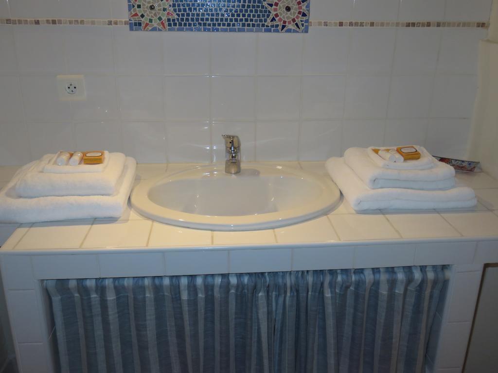 Le Clos Des Canebiers Bed and Breakfast Grasse Camera foto