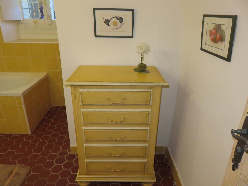 Le Clos Des Canebiers Bed and Breakfast Grasse Camera foto