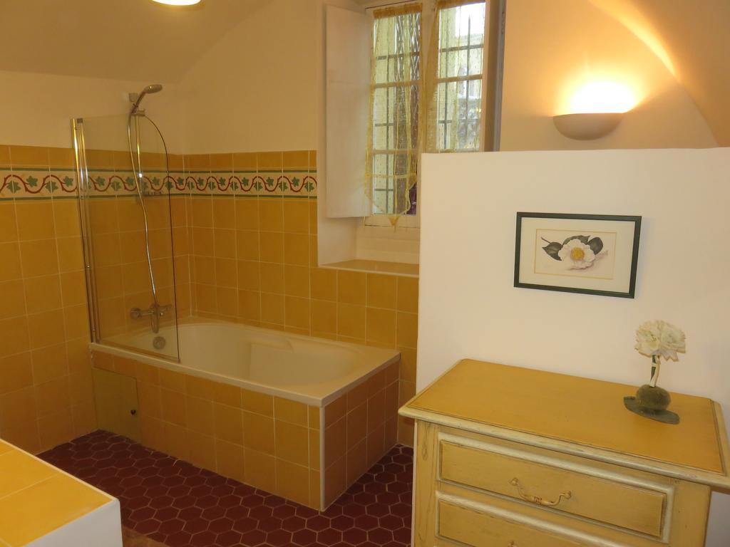 Le Clos Des Canebiers Bed and Breakfast Grasse Camera foto