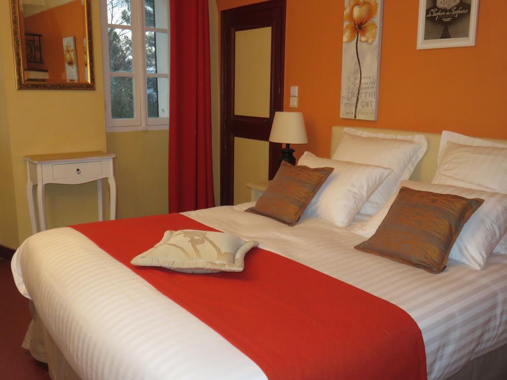 Le Clos Des Canebiers Bed and Breakfast Grasse Camera foto