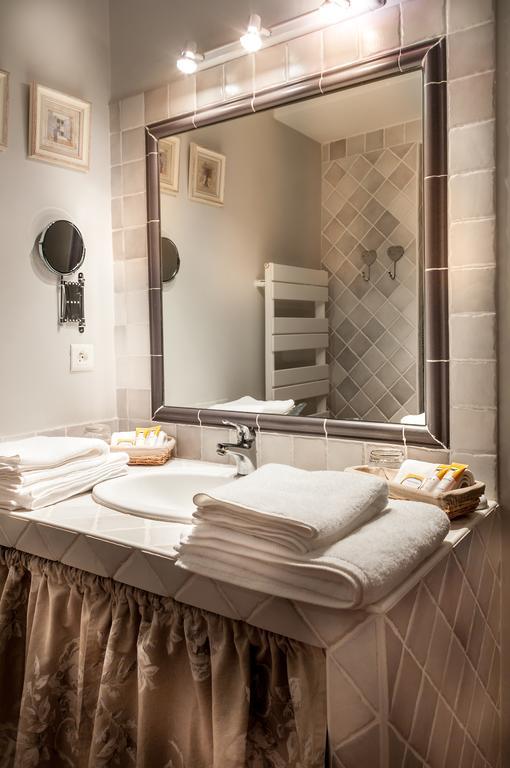 Le Clos Des Canebiers Bed and Breakfast Grasse Camera foto