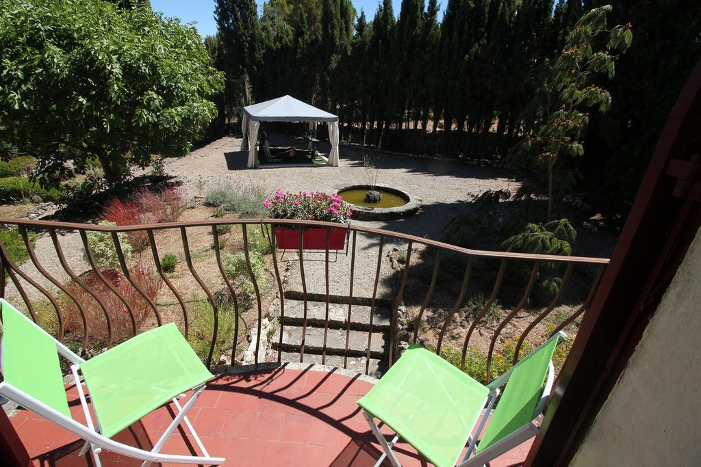Le Clos Des Canebiers Bed and Breakfast Grasse Esterno foto
