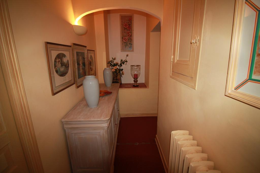 Le Clos Des Canebiers Bed and Breakfast Grasse Esterno foto