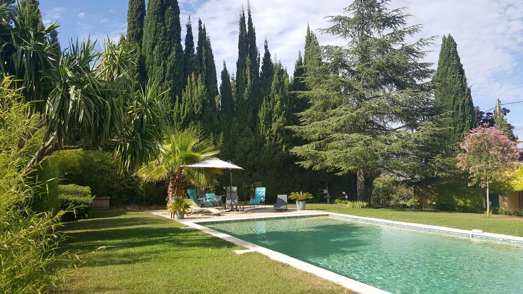 Le Clos Des Canebiers Bed and Breakfast Grasse Esterno foto